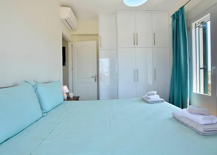 Luxury Bay View